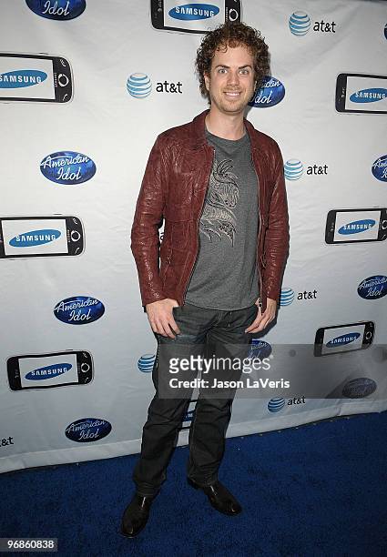 Singer Scott MacIntyre attends the "American Idol" top 24 red carpet event at STK on February 18, 2010 in Los Angeles, California.