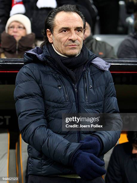 Head coach Cesare Prandelli of Florence looks on prior to the UEFA Champions League round of sixteen, first leg match between FC Bayern Munich and AC...