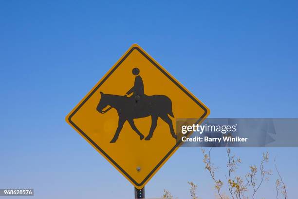 Monument Sign Rider Mounted Signpost Photos and Premium High Res Pictures - Getty Images