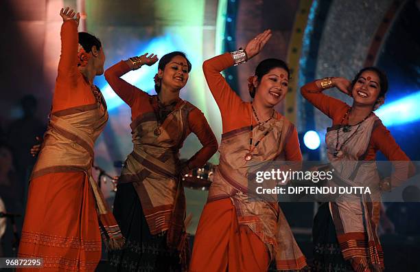 Indian dancers from the North-Eastern states of Assam perform the Bihu dance in Allahabad on February 19, 2010 at the inaugral session of 'Triveni...