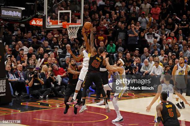 Kd Block 5,156 Le Block Photos & High Res Pictures - Getty Images