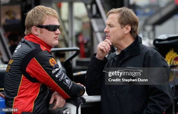 Steve Mace Racing Driver Steve Wallace (Racing Driver) Photos and Premium High Res Pictures ...