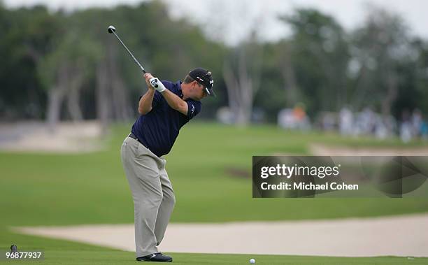 Cameron Beckman hits a drive during the second round of the Mayakoba Golf Classic at El Camaleon Golf Club held on February 19, 2010 in Riviera Maya,...