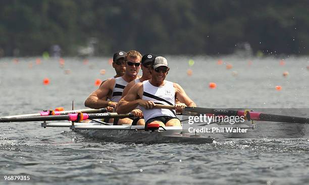 Bradley Jowitt, Mahe Drysdale, Richard Barker and Nick Pusinelli of West End compete in the final of the Premier Mens Coxed Fours during the New...