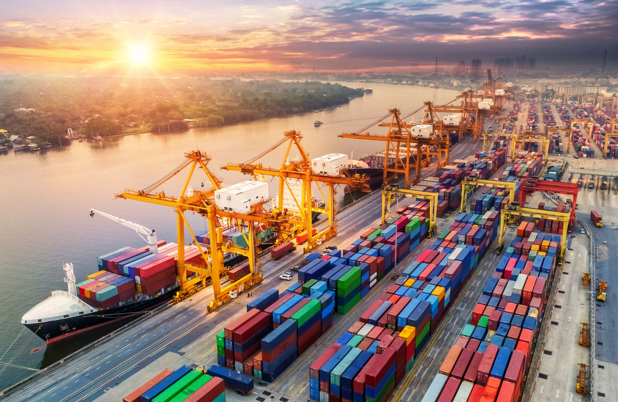 port logistics