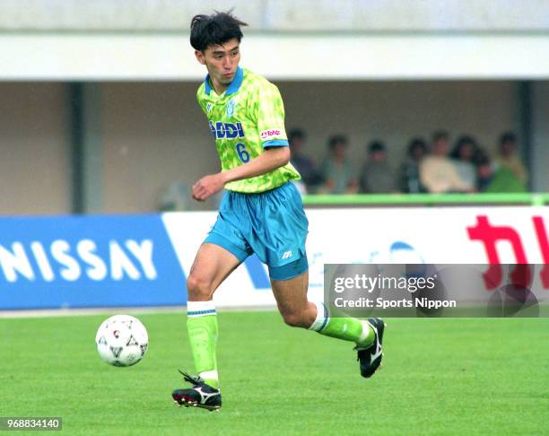 Yoshihiro Natsuka of Bellmare Hiratsuka in action during the J.League Suntory Series match between Bellmare Hiratsuka and Shimizu S-Pulse at...