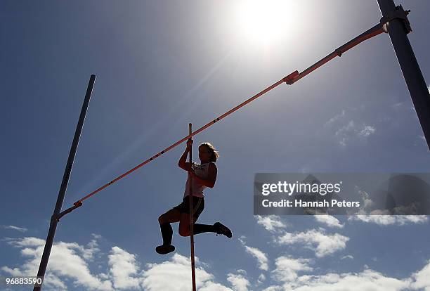 Kerry Charlesworth of New Zealand competes in the Women's Pole vault during the Trans Tasman 21 Athletics Match at Waitakere Stadium on February 20,...