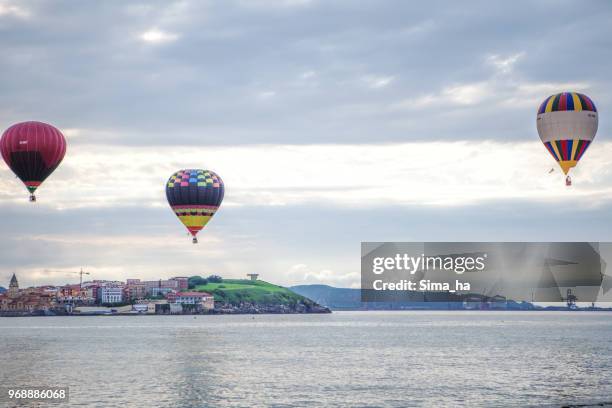 second regatta of balloons in gijon - sima ha stock pictures, royalty-free photos & images