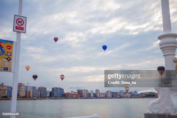 second regatta of balloons in gijon - sima ha stock pictures, royalty-free photos & images