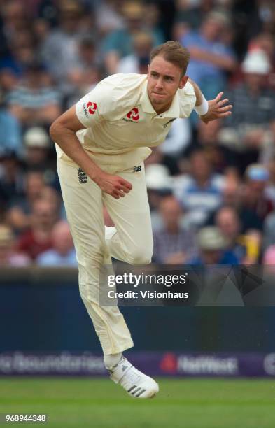 Stuart Broad of England bowls during day one of the 2nd NatWest Test match between England and Pakistan at Headingley on June 1, 2018 in Leeds,...