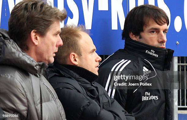 Ruud van Nistelrooy and David Jarolim of Hamburg watch the match during the Bundesliga match between Hamburger SV and Eintracht Frankfurt at HSH...