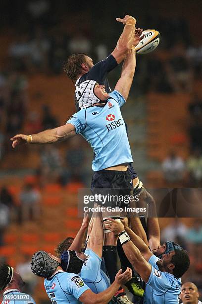 Andries Bekker from the Stormers beats Ben Mowen from the Waratahs to the line out ball during the Super 14 match between Vodacom Stormers and HSBC...