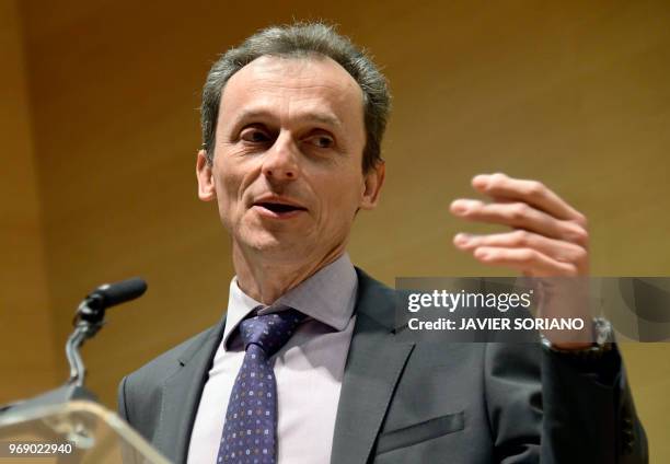 Spanish minister of science, innovation and universities Pedro Duque attends the portfolio handover ceremony in Madrid on June 7, 2018. - King Felipe...