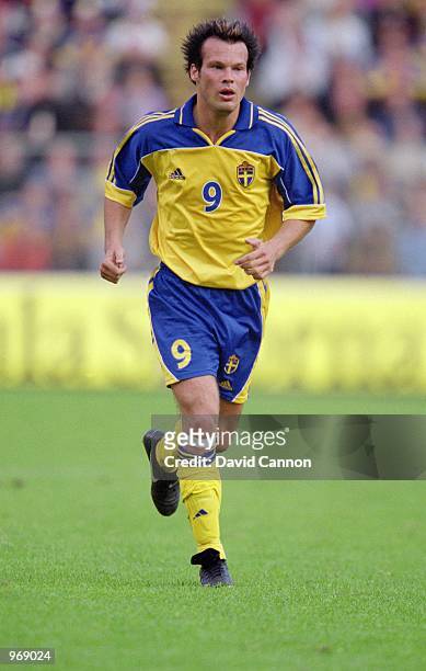 Fredrik Ljungberg of Sweden in action during the FIFA 2002 World Cup Qualifier against Slovakia played at the Rasunda Stadion in Stockholm, Sweden....