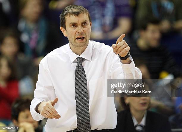 Head coach Luka Pavicevic of Berlin gestures during the Beko Basketball Bundesliga match between Alba Berlin and Telekom Baskets Bonn at O2 World...