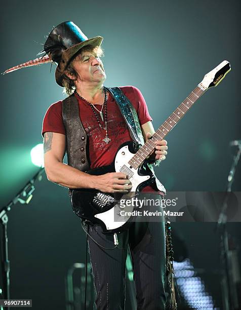 Richie Sambora of Bon Jovi performs at Key Arena on February 19, 2010 in Seattle, Washington.