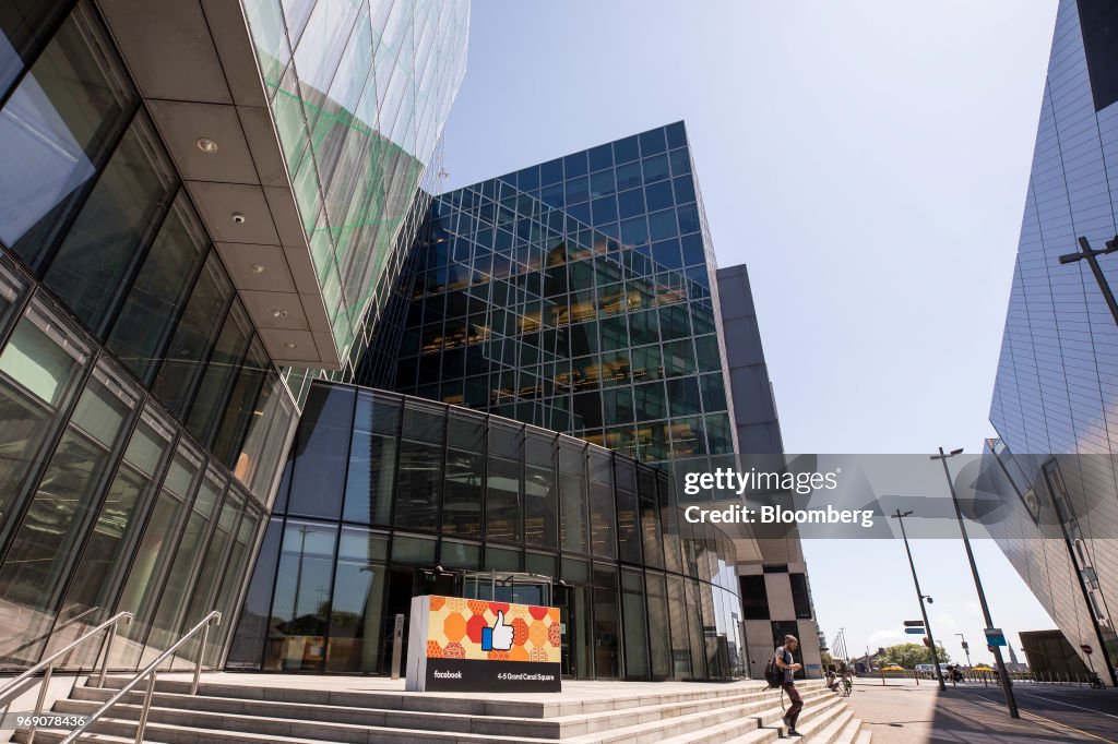 Commuters As Companies Expand In City In A 'Silent Brexit'