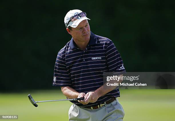 Joe Durant reacts to a missed putt on the fifth hole during the third round of the Mayakoba Golf Classic at El Camaleon Golf Club held on February...