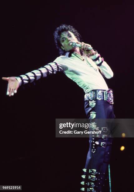American Pop singer Michael Jackson performs on stage at Madison Square Garden during the 'Bad Tour,' New York, New York, March 5, 1988.