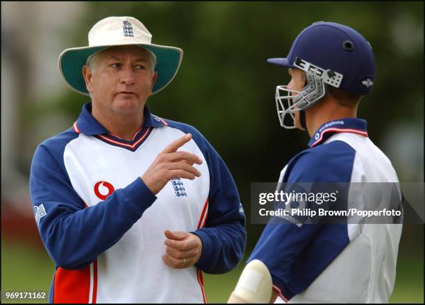 England coach Duncan Fletcher talks with wicketkeeper Alec Stewart during a nets session at Finchley Cricket Club, London, 14th May 2002. England...
