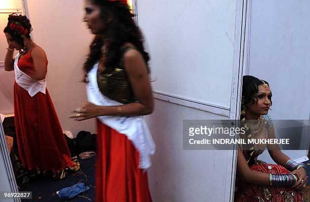 Indian models prepare for the finals of the 'Indian Super Queen' beauty pagaent for the transgender community in Mumbai on February 21, 2010. 'Indian...