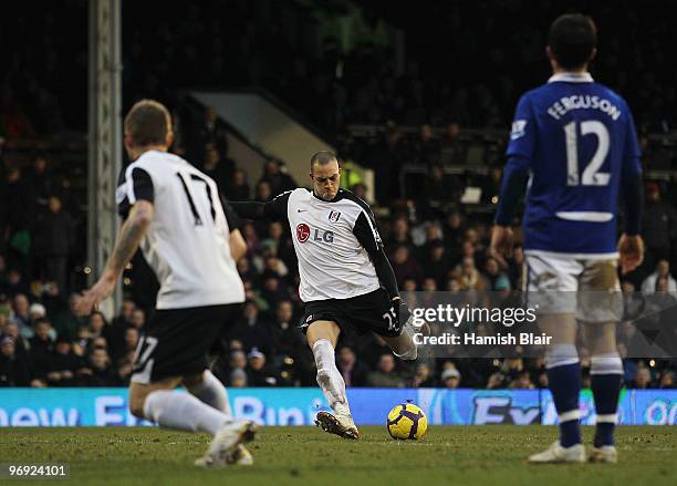 Bobby Zamora of Fulham scores his team's second goal during the Barclays Premier League match between Fulham and Birmingham City at Craven Cottage on...