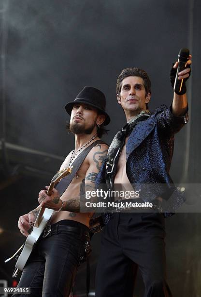 Dave Navarro and Perry Farrell of Jane's Addiction perform on stage during Soundwave Festival at Eastern Creek Raceway on February 21, 2010 in...