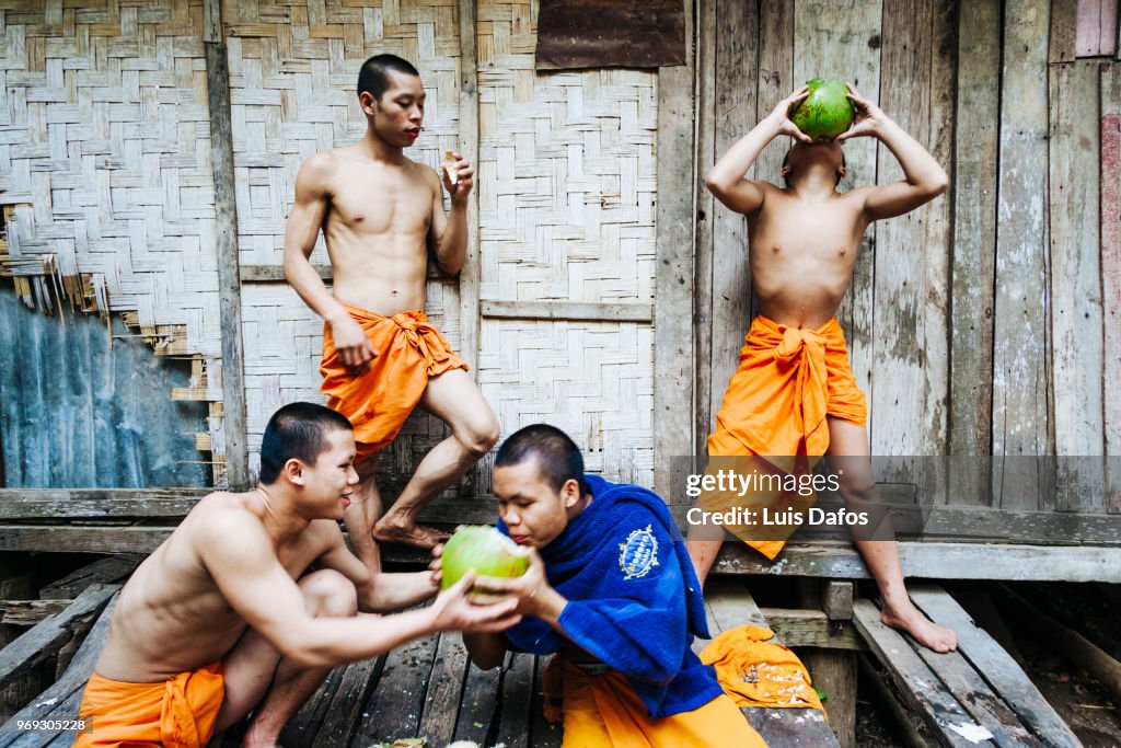 Laotian Buddhist novices
