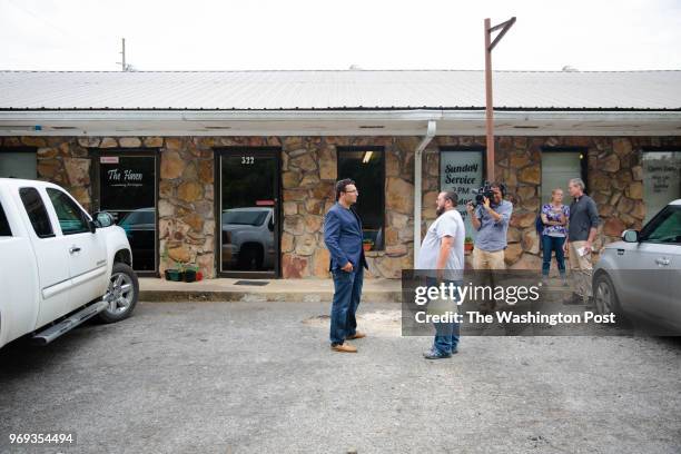 May 05: Heval Kelli, a Syrian refugee who is now a cardiologist in Atlanta, mets Chris Buckley and his family for the first time after the two...