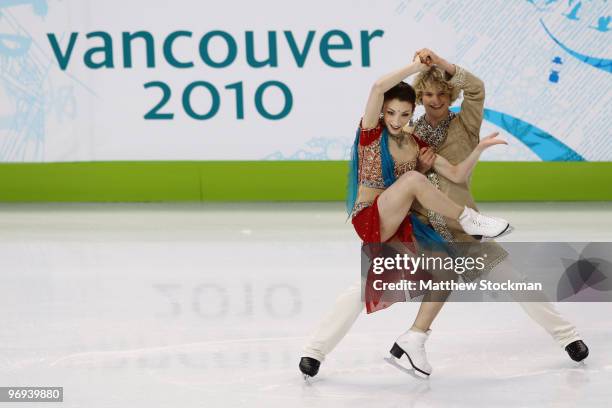 Charlie White and Meryl Davis of the United States competes in the figure skating ice dance - original dance on day 10 of the Vancouver 2010 Winter...