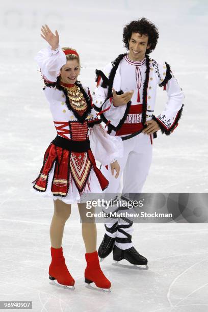 Tanith Belbin and Agosto Benjamin of USA compete in the figure skating ice dance - original dance on day 10 of the Vancouver 2010 Winter Olympics at...