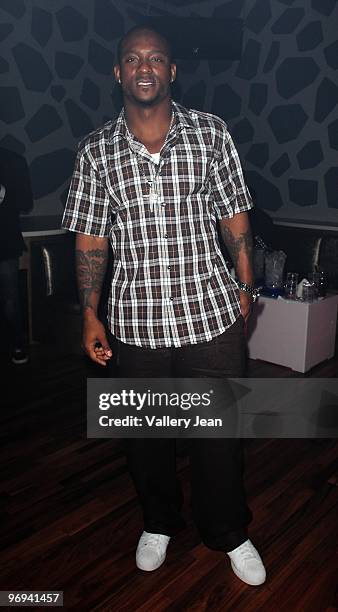 Baltimore Ravens Running Back Willis McGahee attends Dwight Freeney birthday party at Nowhere nightclub and Lounge on February 20, 2010 in Miami,...