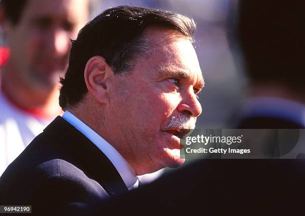 Ron Barassi coach of the Swans talks to his players during the round six AFL match between Carlton Blues and Sydney Swans, 1994 in Melbourne,...