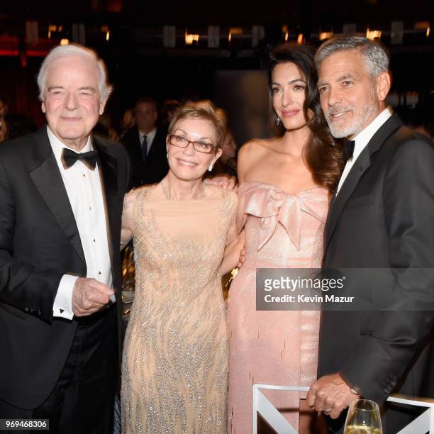 Nick Clooney, Nina Bruce Warren, Amal Clooney and honoree George Clooney attend the American Film Institute's 46th Life Achievement Award Gala...