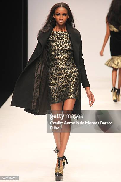 Model walks the runway at the PPQ show for London Fashion Week Autumn/Winter 2010 at Somerset House on February 20, 2010 in London, England.