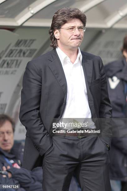 Napoli head coach Walter Mazzarri looks during the Serie A match between AC Siena and SSC Napoli at Stadio Artemio Franchi on February 21, 2010 in...
