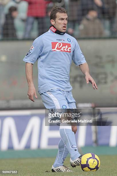Hugo Campagnaro of SSC Napoli in action during the Serie A match between AC Siena and SSC Napoli at Stadio Artemio Franchi on February 21, 2010 in...