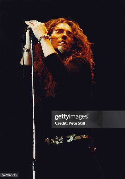 David Coverdale of Whitesnake performs on stage at The Reading Festival on August 24th, 1980 in Reading, Berkshire, England.