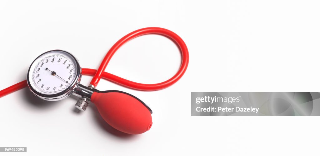 BLOOD PRESSURE MONITOR