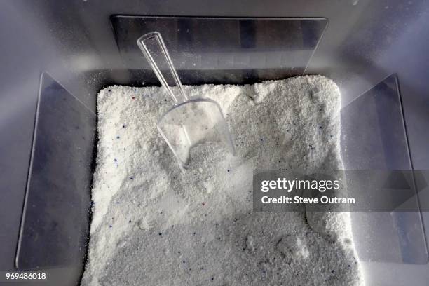 washing machine detergent - powder laundry detergent stock pictures, royalty-free photos & images