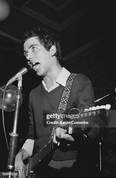 Singer Pete Shelley of English punk band the Buzzcocks performs on stage at the Band on the Wall in Manchester, England on May 02, 1977.
