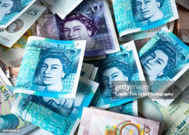 9 Pount Note Ten Pound Note Photos and Premium High Res Pictures - Getty Images