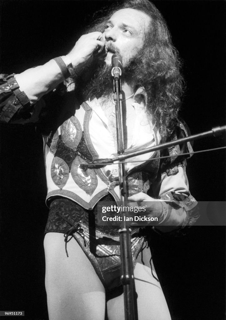 Jethro Tull Perform Live At The Rainbow