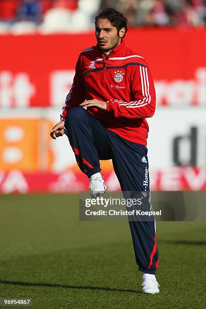 Hamit Altintop of Bayern warms up before the Bundesliga match between 1. FC Nuernberg and FC Bayern Muenchen at Easy Credit Stadium on February 20,...