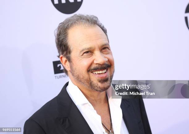 Edward Zwick Photos Photos and Premium High Res Pictures - Getty Images
