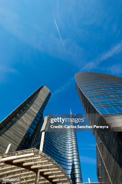 the buildings of the new district of porta nuova - milan financial district stock pictures, royalty-free photos & images