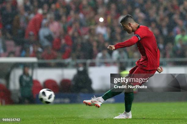 Portugal's forward Cristiano Ronaldo in action during the FIFA World Cup Russia 2018 preparation football match Portugal vs Algeria, at the Luz...