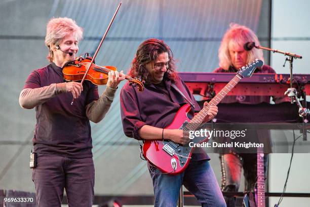 Zac Rizvi David Ragsdale Photos and Premium High Res Pictures - Getty Images