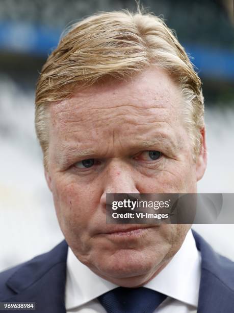 Coach Ronald Koeman of Holland during the International friendly match between Italy and The Netherlands at Allianz Stadium on June 04, 2018 in...