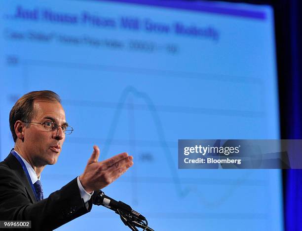 Mark Zandi, chief economist at Moody's Economy.com, speaks at the 2010 National Governors Association Winter Meeting in Washington, D.C., U.S., on...